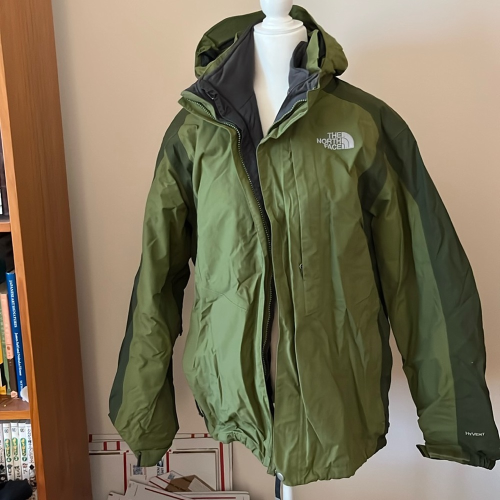 Large men’s North Face jacket 3-in-1 shell and liner